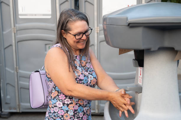 Best Luxury portable toilet rental  in Selmer, TN
